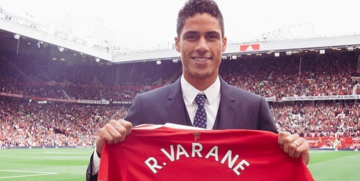 Raphael Varane na wylocie z Como po kilku tygodniach? Nie podoba mu się ta decyzja klubu